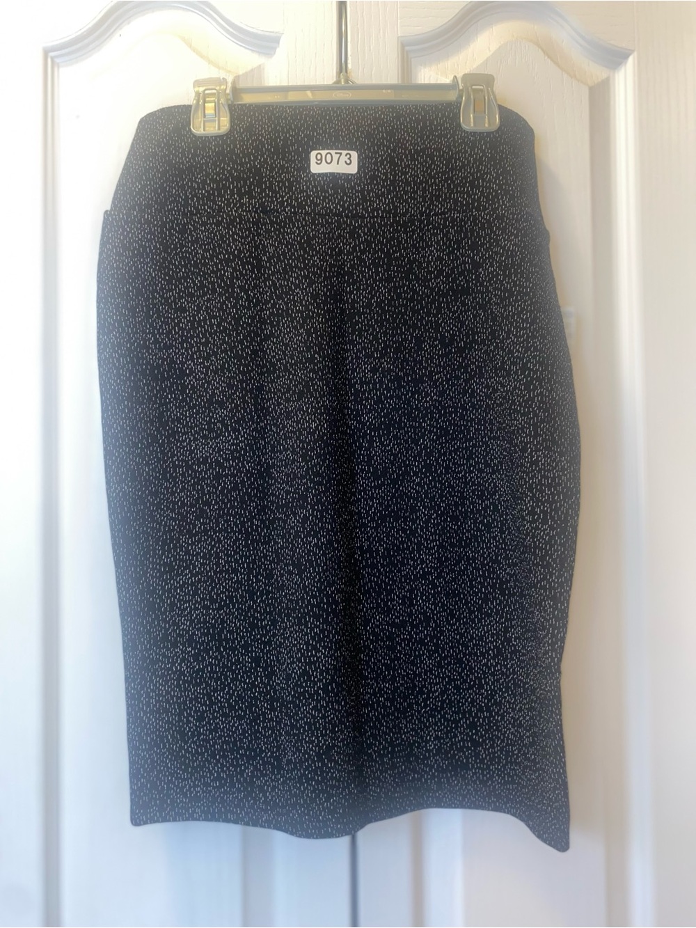 9073 - LuLaRoe Small Cassie Skirt NWT